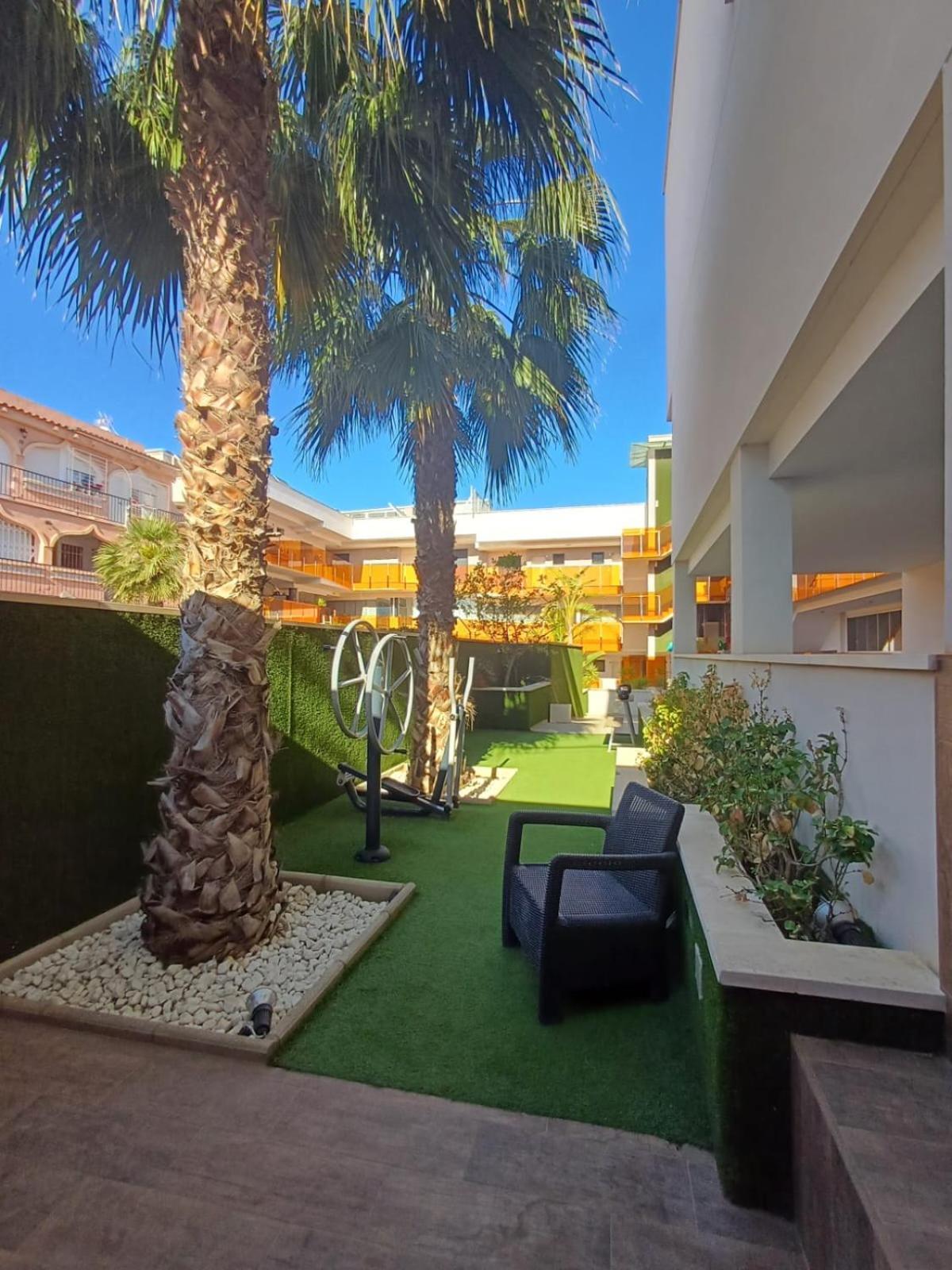 Умные Новые Аппартаменты В Торревьехе Torrevieja Exterior foto